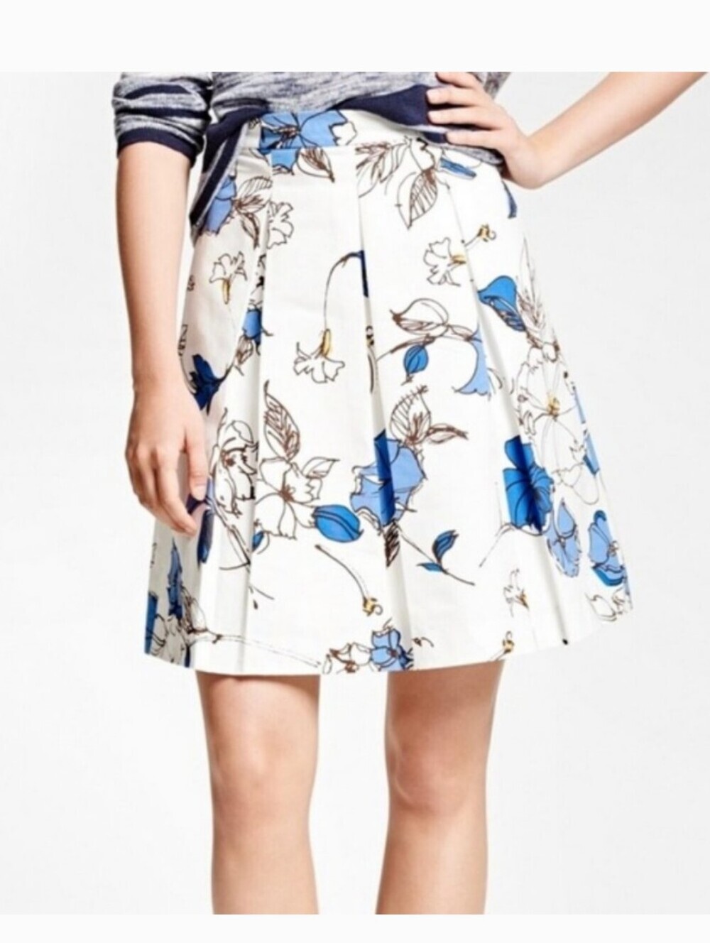 Brooks Brothers Floral Pleated Skirt Size 2 Crisp Cotton Quiet Luxury Cottage